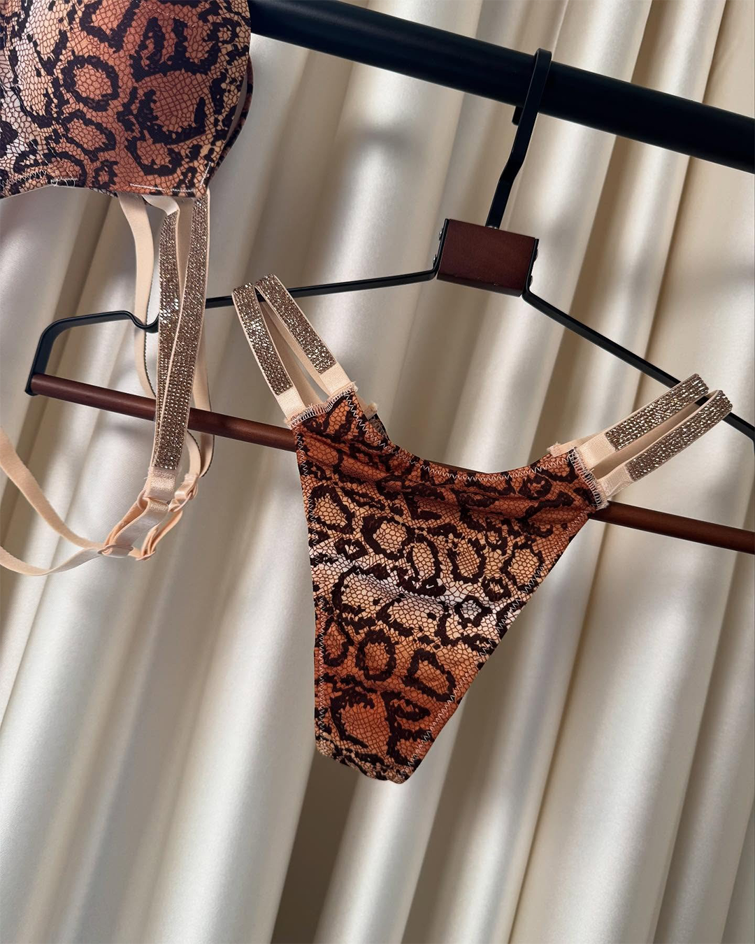 Golden Snake Print Original VS Bra Set(Imported)
