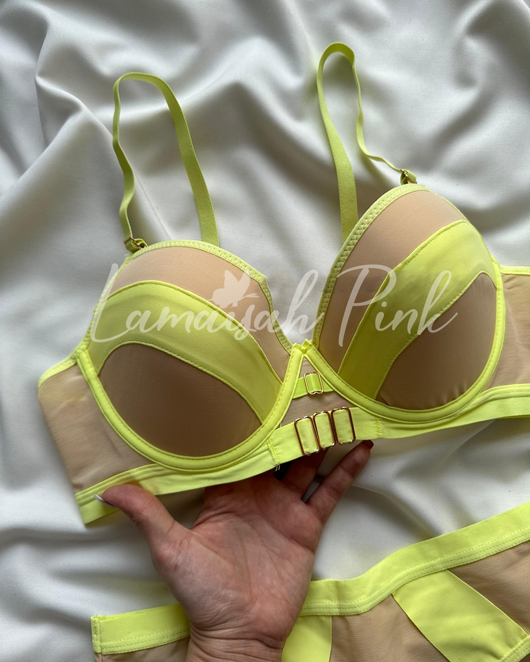 Buckle Style Bra Set