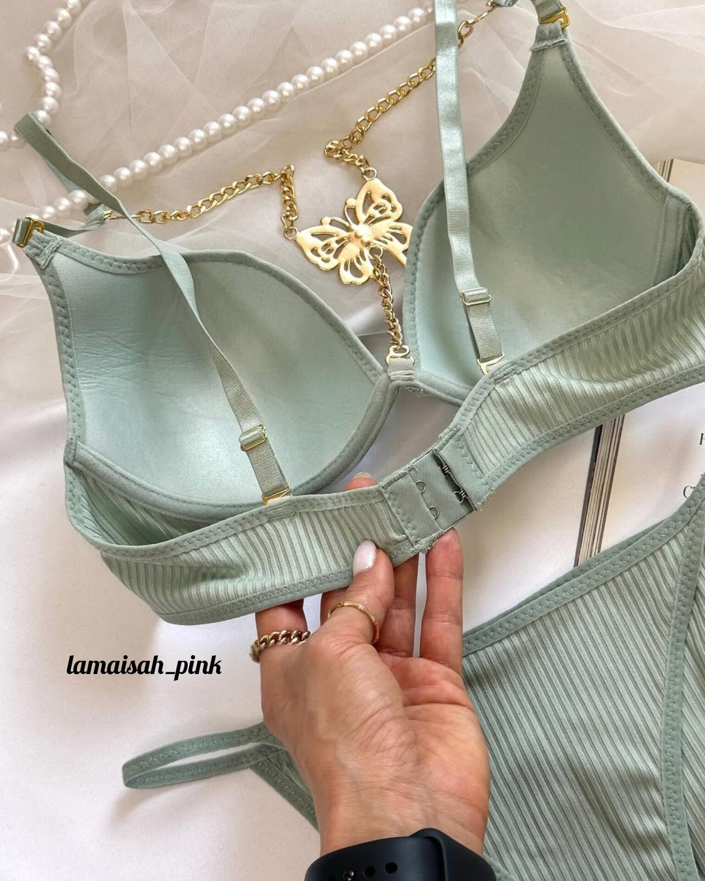 Butterfly Centre Jewel Bra Set