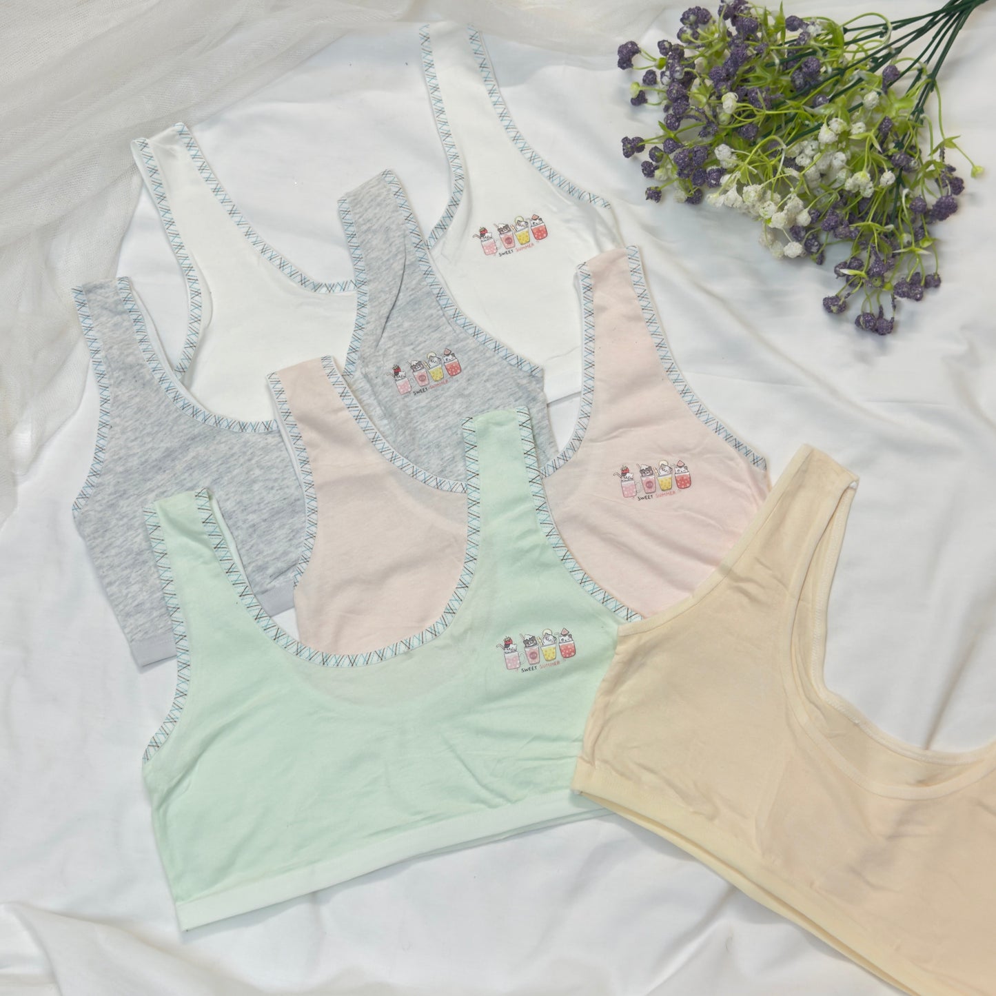 Cute Glass logo Biddies