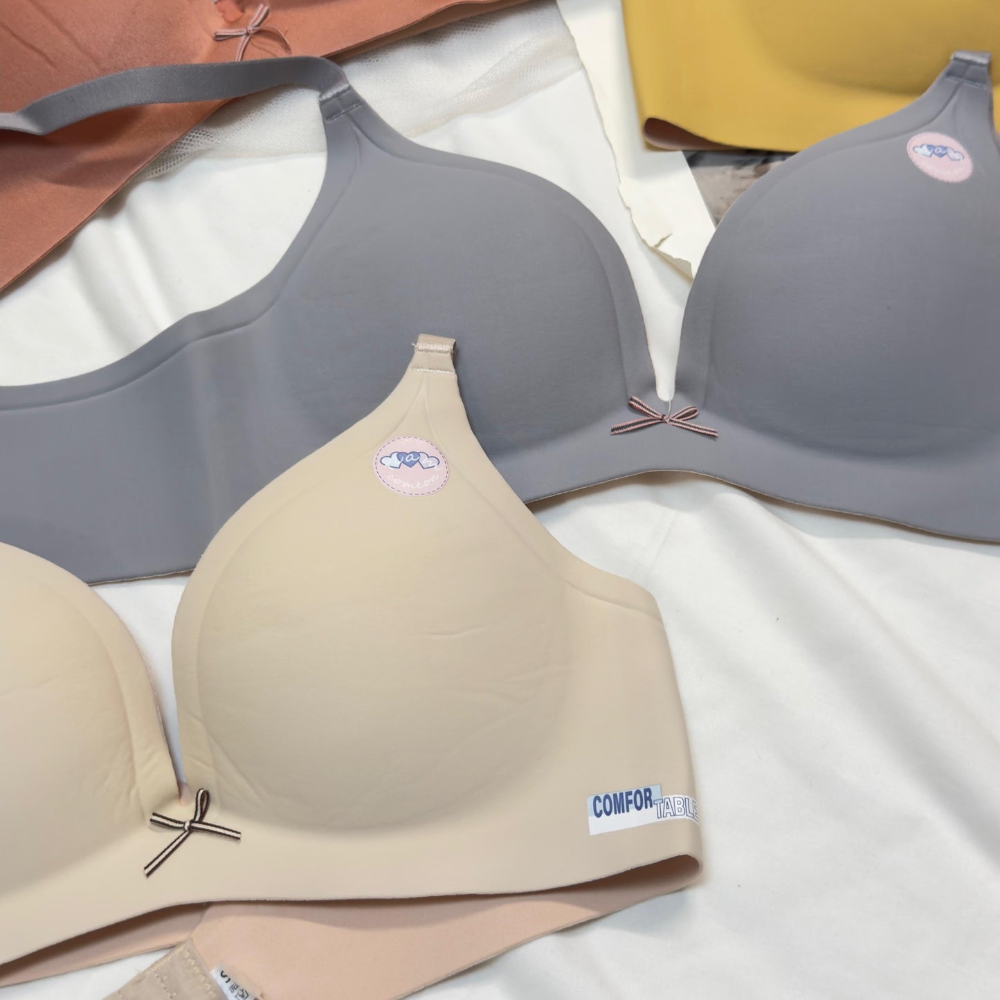 Cotton Soft Seamless Daily Wear Thin Pad T Shirt Bra