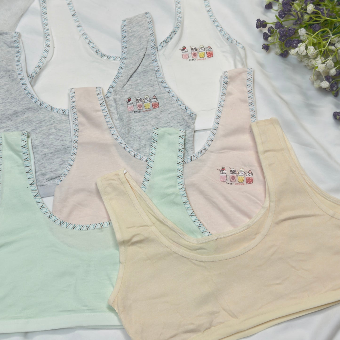 Cute Glass logo Biddies