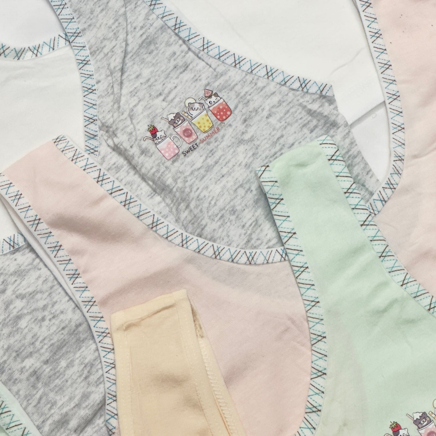 Cute Glass logo Biddies