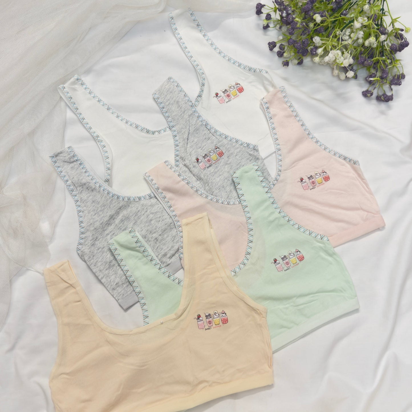 Cute Glass logo Biddies