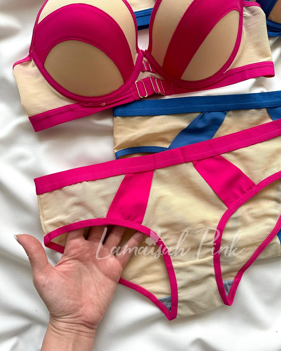 Buckle Style Bra Set