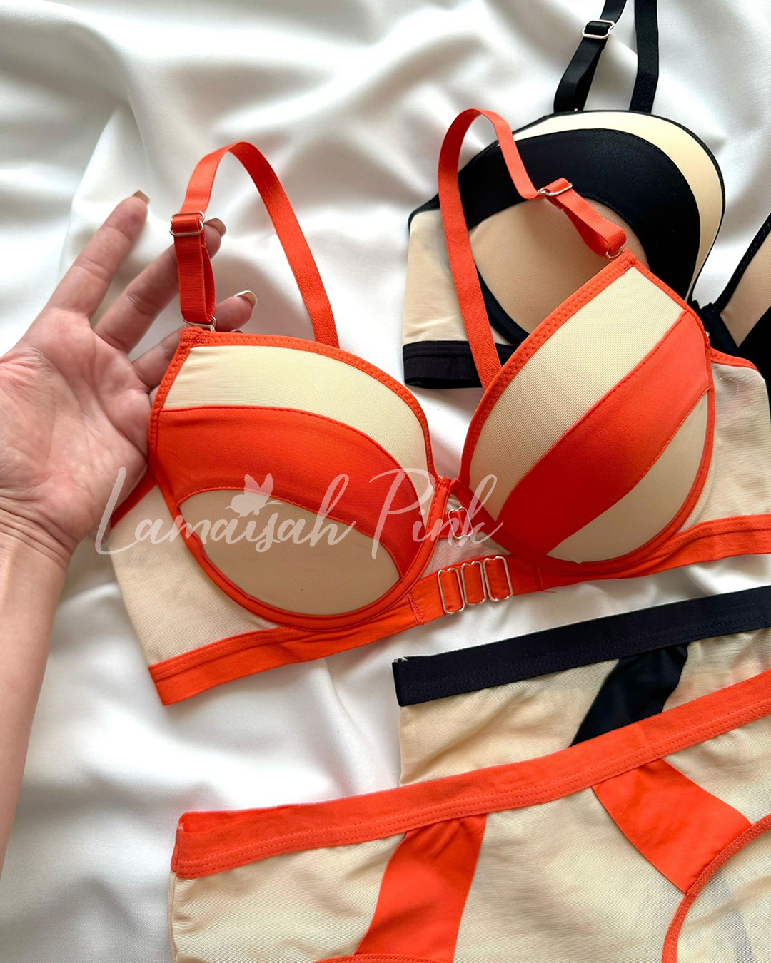 Buckle Style Bra Set