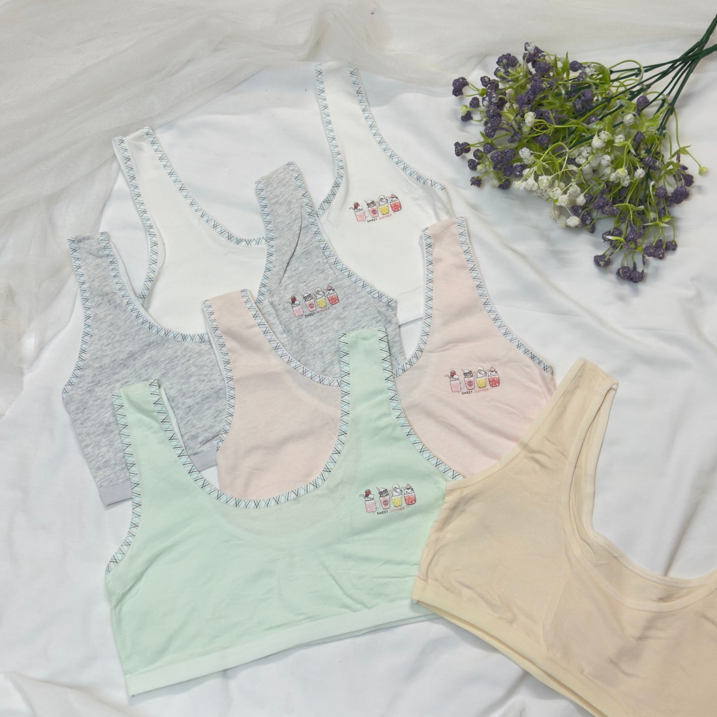 Cute Glass logo Biddies