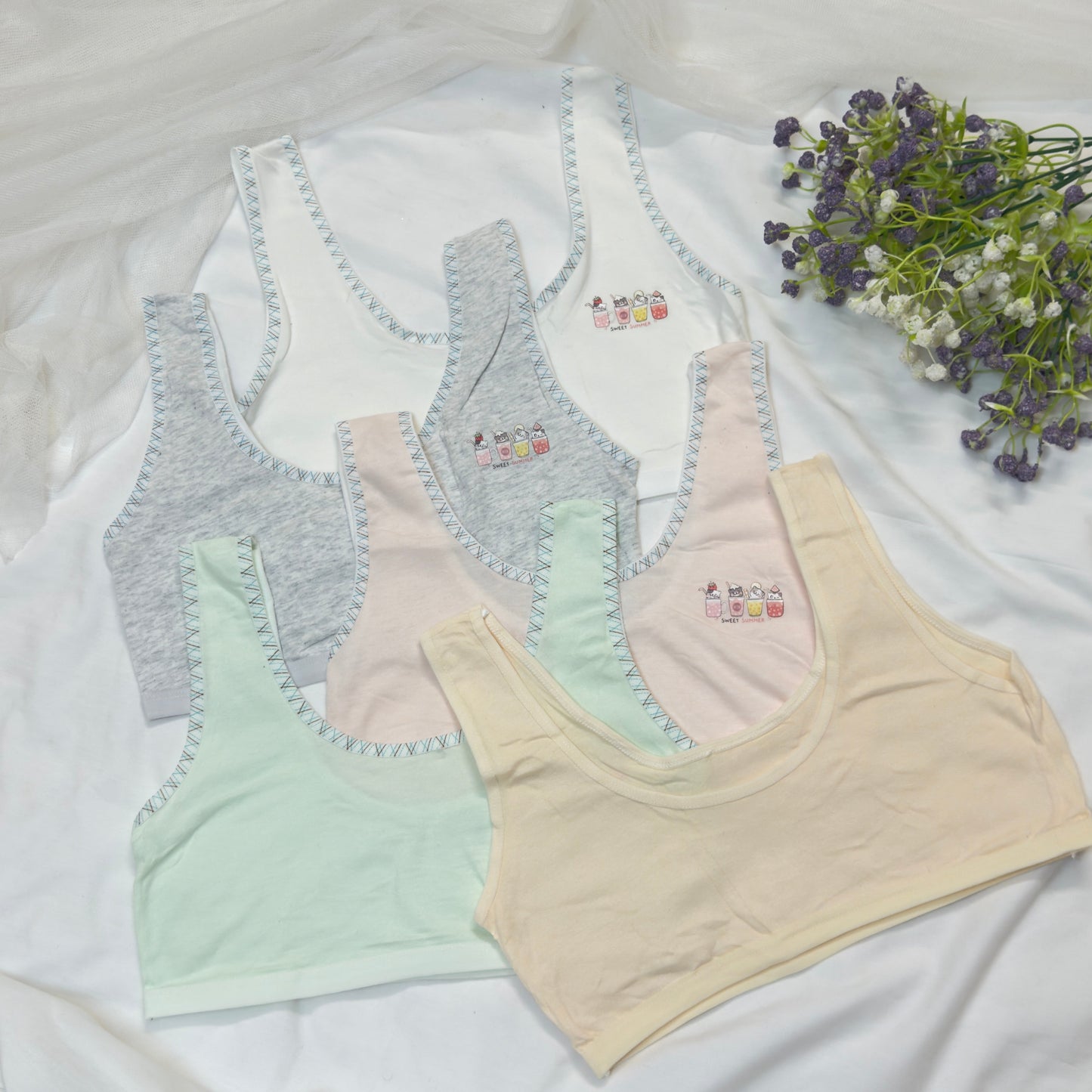 Cute Glass logo Biddies