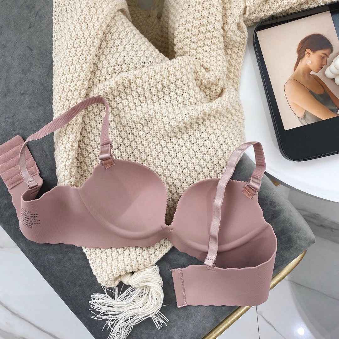 Broad Strap Seamless Wire Free Ultra Thin Bra